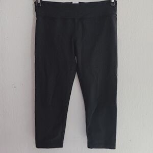 Ivivva Girl Black Cropped Leggings